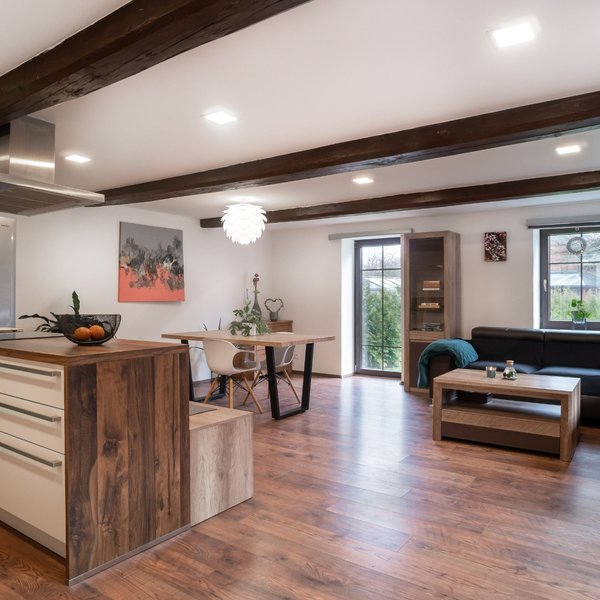 Prodej roubenky se zahradou 1 012 m², Paceřice