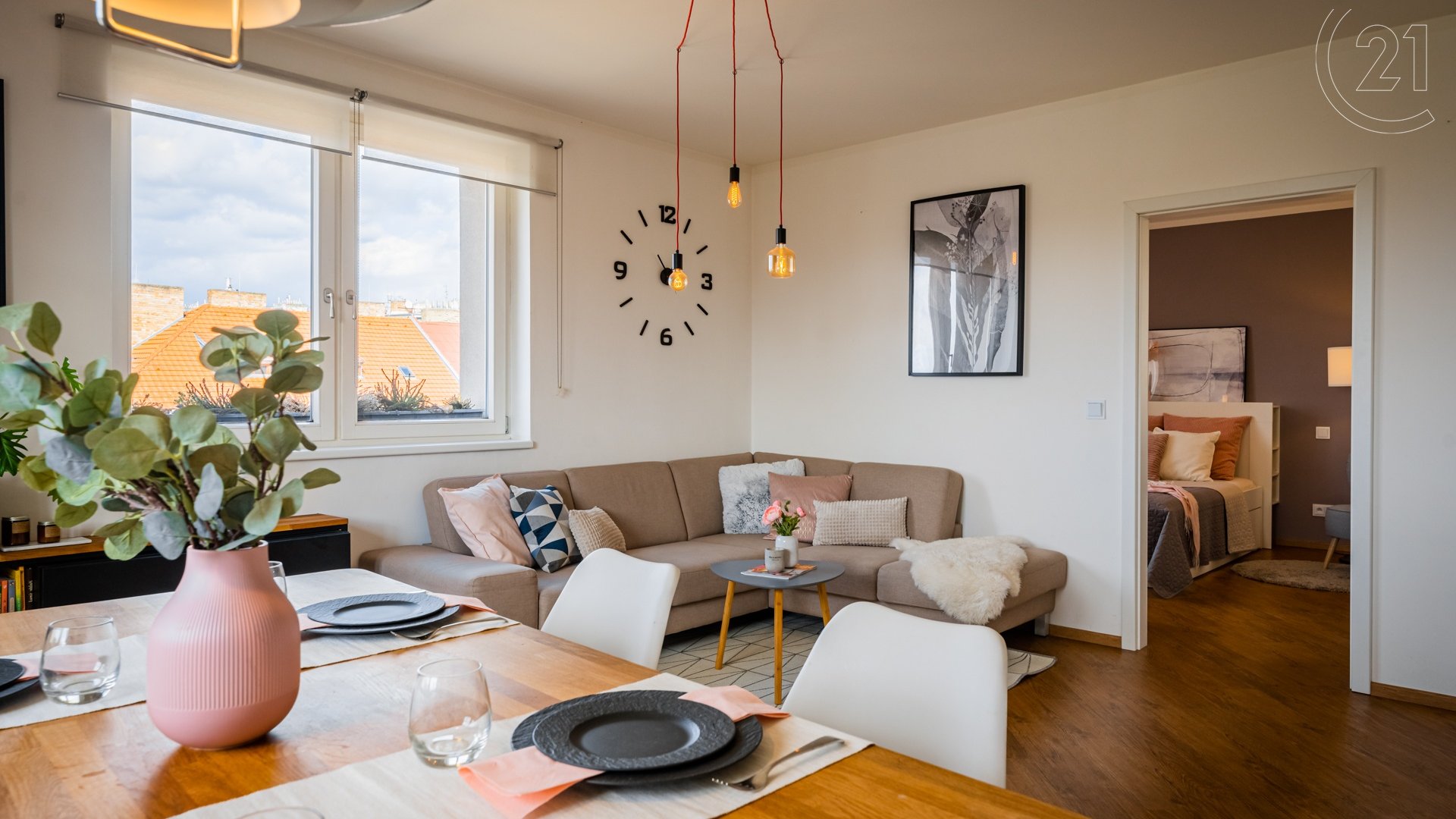 Prodej krásného světlého bytu 3+kk,  70m², Sportovní, Praha - Vršovice