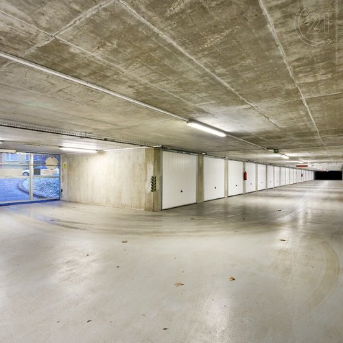 Prodej garážového stání, 17m², Archeologická, Praha - Stodůlky