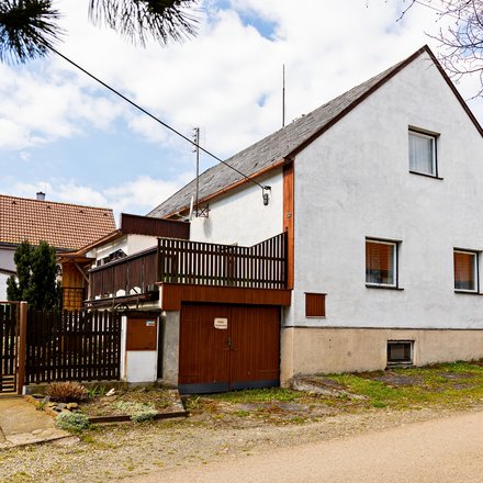 Prodej rodinného domu 174 m², pozemek 207 m², Břasy - Vranovice, okres Rokycany