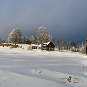 Nabízíme k prodeji pozemek o výměře 800m2, pozemek o výměře 600m2 v lokalitě Lomy u  Osečnice