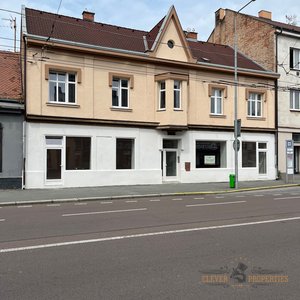 Pronájem obchodního prostoru - Jana Palacha -  52 m² - Pardubice - Zelené Předměstí