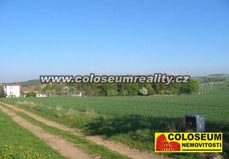 Prodej pozemku v lokalitě Tulešice, okres Znojmo - obrázek č. 1