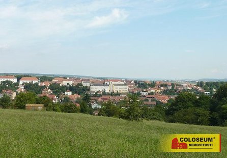 Prodej pozemku v lokalitě Rosice, okres Brno-venkov - obrázek č. 1