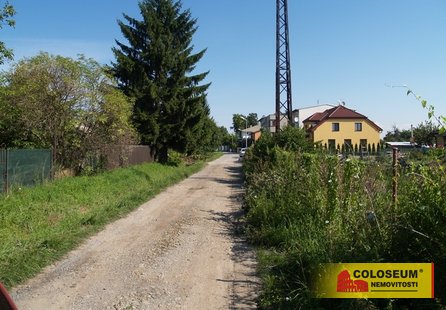Prodej pozemku v lokalitě Olomouc, okres Olomouc - obrázek č. 1