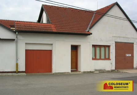 Prodej komerčních prostor v lokalitě Olešnice, okres Blansko - obrázek č. 1