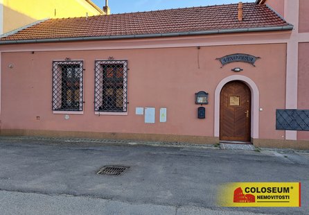 Pronájem komerčních prostor v lokalitě Újezd u Brna, okres Brno-venkov | Realitní kancelář Brno