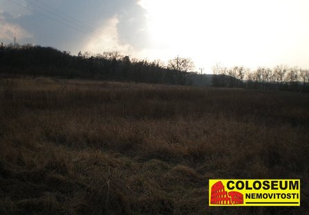 Prodej pozemku v lokalitě Ivančice, okres Brno-venkov - obrázek č. 1
