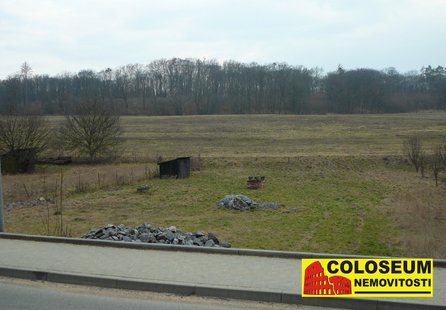 Prodej pozemku v lokalitě Ochoz u Brna, okres Brno-venkov - obrázek č. 1