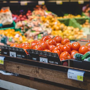 Где покупать продукты и напитки