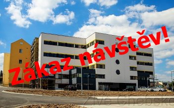 Zákaz návštěv v Nemocnicích KK