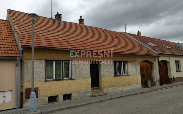 dům dům