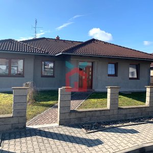 Prodej, Rodinné domy, + dvě garáže a zahradou1459m² - Mladoňovice