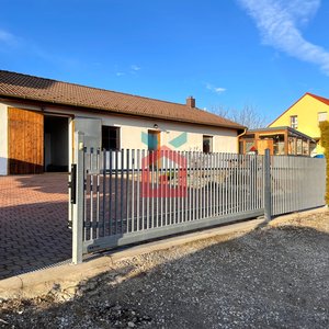 Prodej, Rodinné domy, 130 m² + 250m² zahrada - Strážkovice