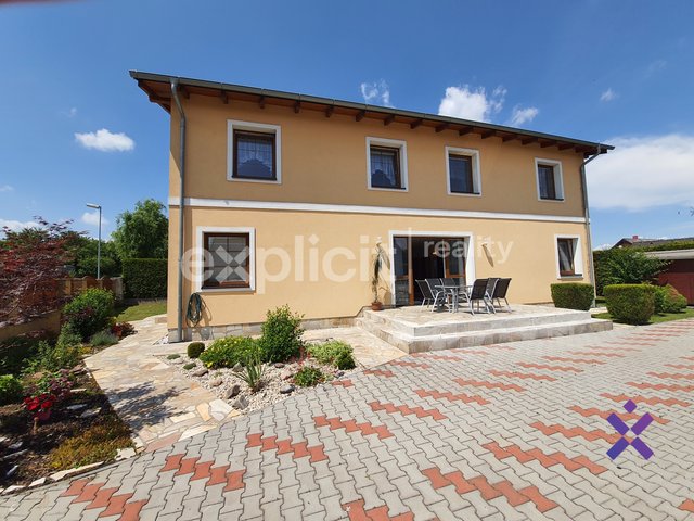 Prodej Květnice