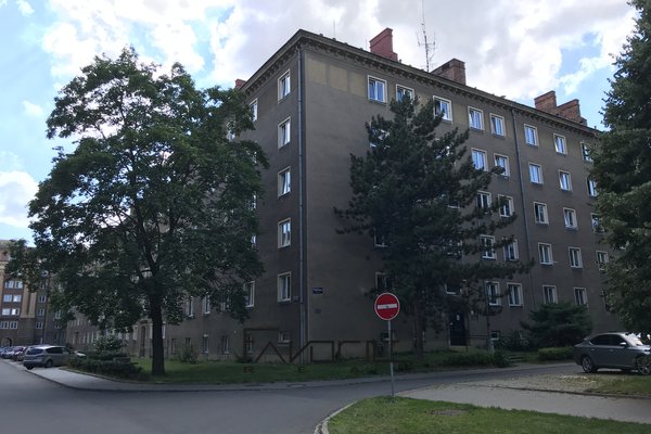 Byt 3+1, DRVL, 75m², 3NP/5NP, Havlíčkovo náměsti, Ostrava - Poruba