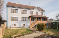 Prodej, Rodinné domy,  327 m² - Hroznová Lhota