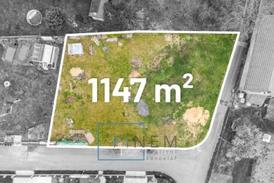 Zasíťovaný stavební pozemek 1147 m² v obci Jeviněves, Ev.č.: 00148