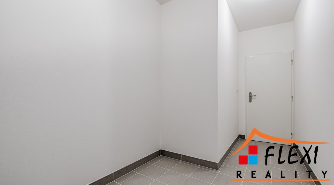 roman-mikita-realitni-makler-flexireality-frydek-mistek-novostavba-pronajem-byt-1+kk-balkon-parkovan
