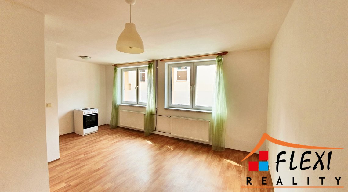 roman-mikita-realitni-makler-flexireality-frydek-mistek-pronajem-byt-1+kk