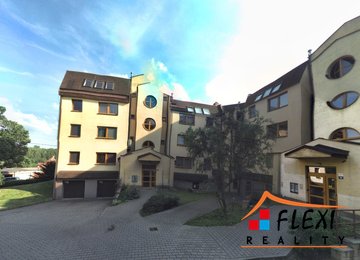Pronájem zařízeného bytu 2+kk s balkonem, 55 m² na ul. Na Baranovci, Slezská Ostrava