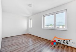 roman-mikita-realitni-makler-flexireality-frydek-mistek-novostavba-pronajem-byt-4+kk-balkon-garaz