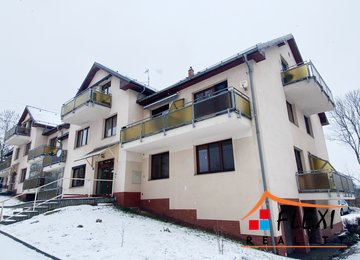 Pronájem prostorného bytu 1+1 s balkónem (45 m²)  a vlastní garáží (22 m²), dr. vl., Ostrava-Michálkovice, ul. Kasalického