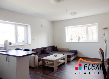 Pronájem  zrekonstruovaného bytu 2+kk, 50 m², os. vl. ul. J. Opletala, Frýdek-Místek