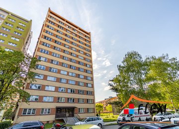 Pronájem prostorného bytu 2+1 s lodžií, os.vl., 57,2 m², Moravská Ostrava, ul. Petra Křičky