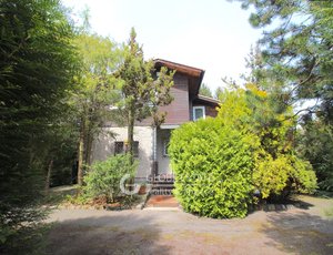 Prodej rodinného domu 4+1 196m2 s garáží, bazénem, zahradním domkem, na pozemku 1324m2 obec Kamenice - Těptín