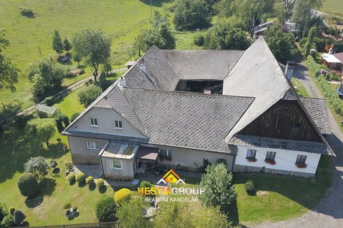 Rodinné domy, 233 m², Dolní Dobrouč - Horní Dobrouč