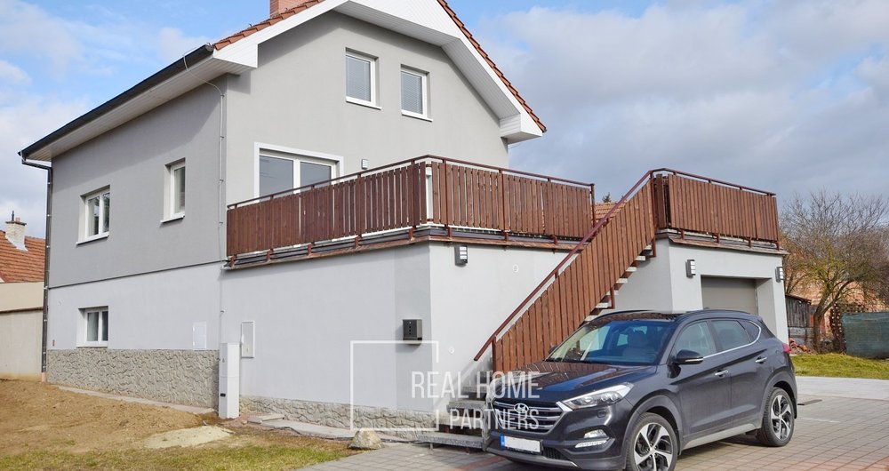 Prodej rodinného domu 226 m², pozemek 1.163 m², Bratčice, okres Brno-venkov