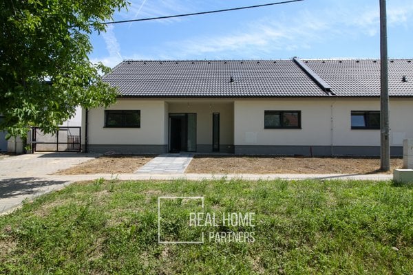 Prodej bungalovu 134m², zahrada 418 m², Branišovice, Brno-venkov