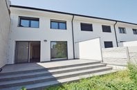Prodej novostavby (č.3) - RD 4+kk s garáží a terasou, CP 445 m2, Branišovice, Brno - venkov