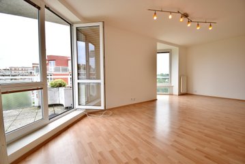 Prodej bytu 3+kk, 75 m², terasa 6 m², garážové parkovací místo, U kříže - Praha 5 - Jinonice