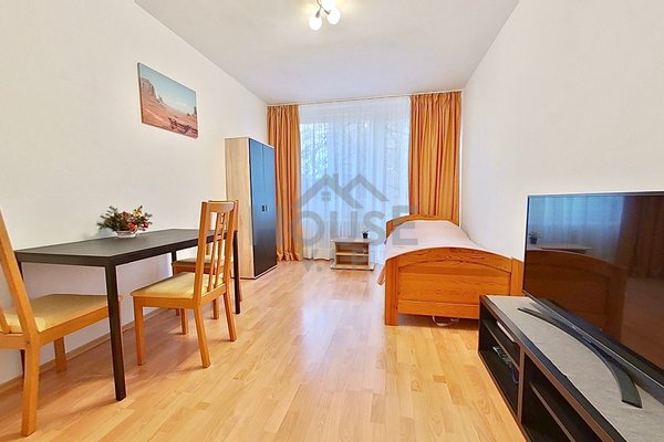 Prodej utulného byty 2+kk/K, 47m², Praha 8 - Kobylisy