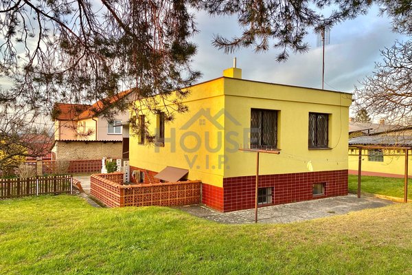 Prodej rodinného domu, 3+1/G/S,130 m², na pozemku 746 m², Brandýs nad Labem-Stará Boleslav