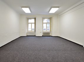 Pronájem kanceláře/učebny 60 m2 v centru Prahy