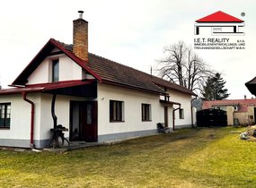 Prodej dvou rodinných domů ve Stříbrné Skalici