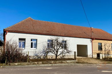 Prodej rodinného domu 2+1, 391 m², možnost přikoupit zahradu - obec Přešovice, Ev.č.: 2303083