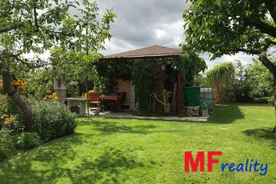 Prodej částečně podsklepené zděné chaty s pozemkem 520 m², Hradec Králové - Plácky, Ev.č.: 00097