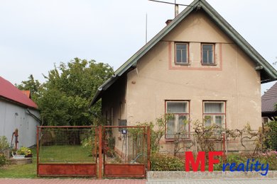 Prodej rodinného domu s pozemkem 1 247 m² - Rasošky, 16km od Hradce Králové, Ev.č.: 00071