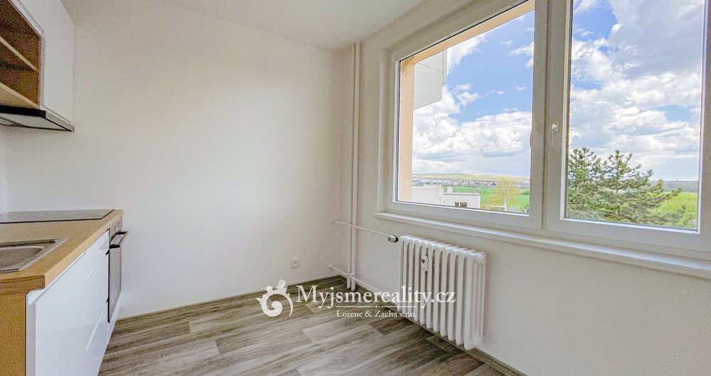 Prodej, zrekonstruovaný byt 2+1 s lodžií, 56 m² - Znojmo, ul. Holandská