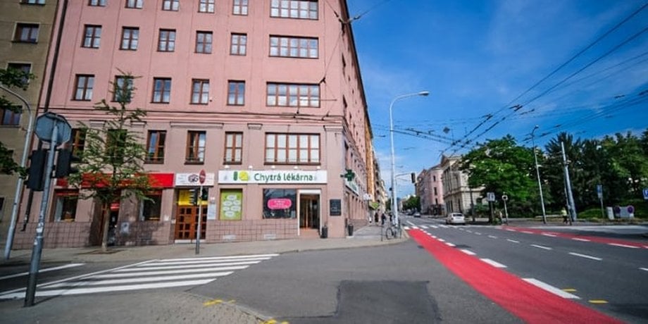 Leased office space with an area of 125 m² on Slovákova Street