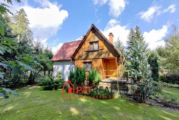 Prodej krásné chaty na vlastním pozemku s garáží na okraji CHKO Žďárské vrchy, pozemek 493 m²