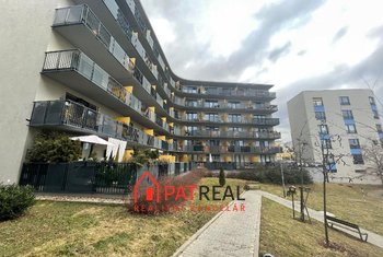 Pronájem pěkného bytu 1+kk s terasou a parkovacím stáním, 41m² - Brno - Líšeň