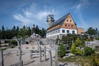 Hotel Královka s rozhlednou