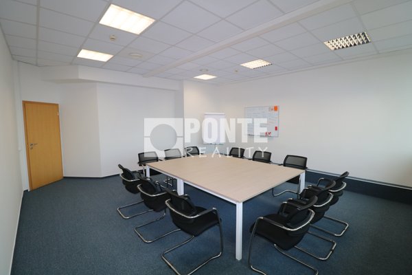 Pronájem kancelářských prostor v administrativní budově Shiran Tower, 29 m2, Praha 6 - Vokovice, ul. Lužná