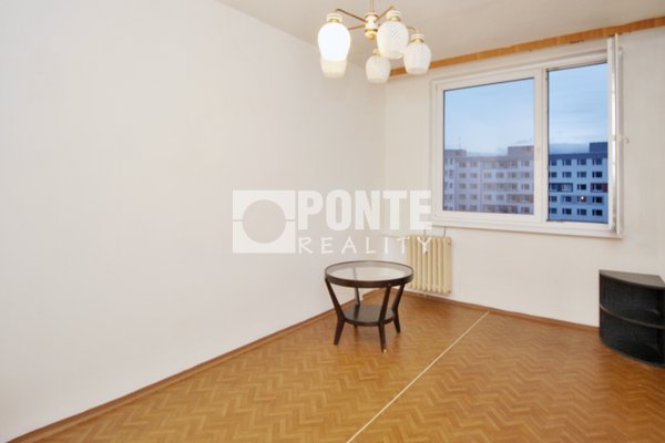 Prodej bytu s dispozicí 2+kk, výměra 43m2, ul. Borovanského, Praha - Butovice, OV, 7.NP s výtahem, panelový dům
