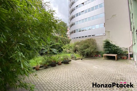 Prodej  Ateliér Palmovka realitní makléř • realitní kancelář • realitní služby nejen v Praze x8